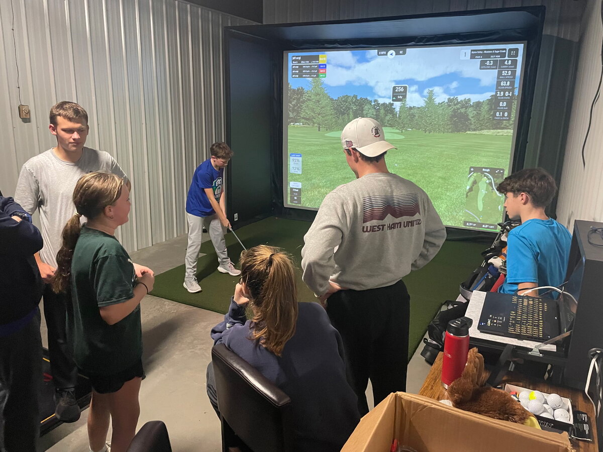 Golf simulator at Chenango SportsZone